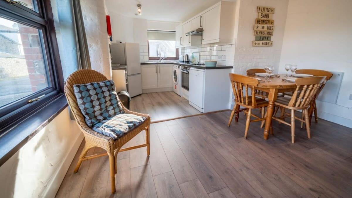 Charming 2 Bedroom Coastal Cottage Nr Bude Exterior photo